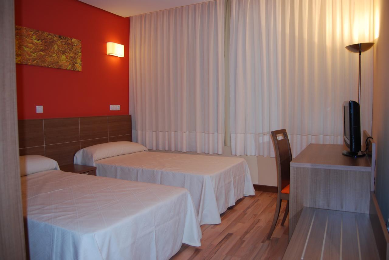 Hotel Area De Servicio Los Chopos Villaherreros Zewnętrze zdjęcie