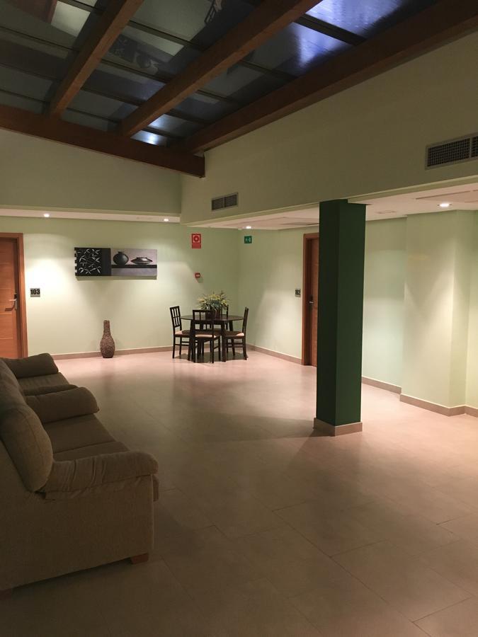 Hotel Area De Servicio Los Chopos Villaherreros Zewnętrze zdjęcie